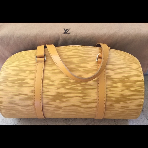 Louis Vuitton Handbags - HOLD ❤️LOUIS VUITTON ICONIC SOUFFLOT EPI BAG🎊HP